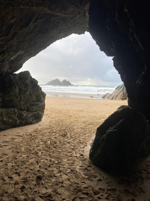 Surf'S Up! Perfect Base For Holidays Or Work In Cornwall سانت كولوم ميجُر المظهر الخارجي الصورة